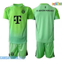 Camisa de time de futebol Bayern Munich Goleiro Replicas 1º Equipamento Infantil 2025-26 Manga Curta (+ Calças curtas)
